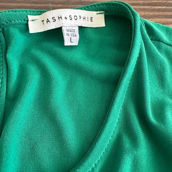 Women’s Tash + Sophie Green Black Sleeveless Cropped Jumpsuit Size L Colorblock - Picture 2 of 11